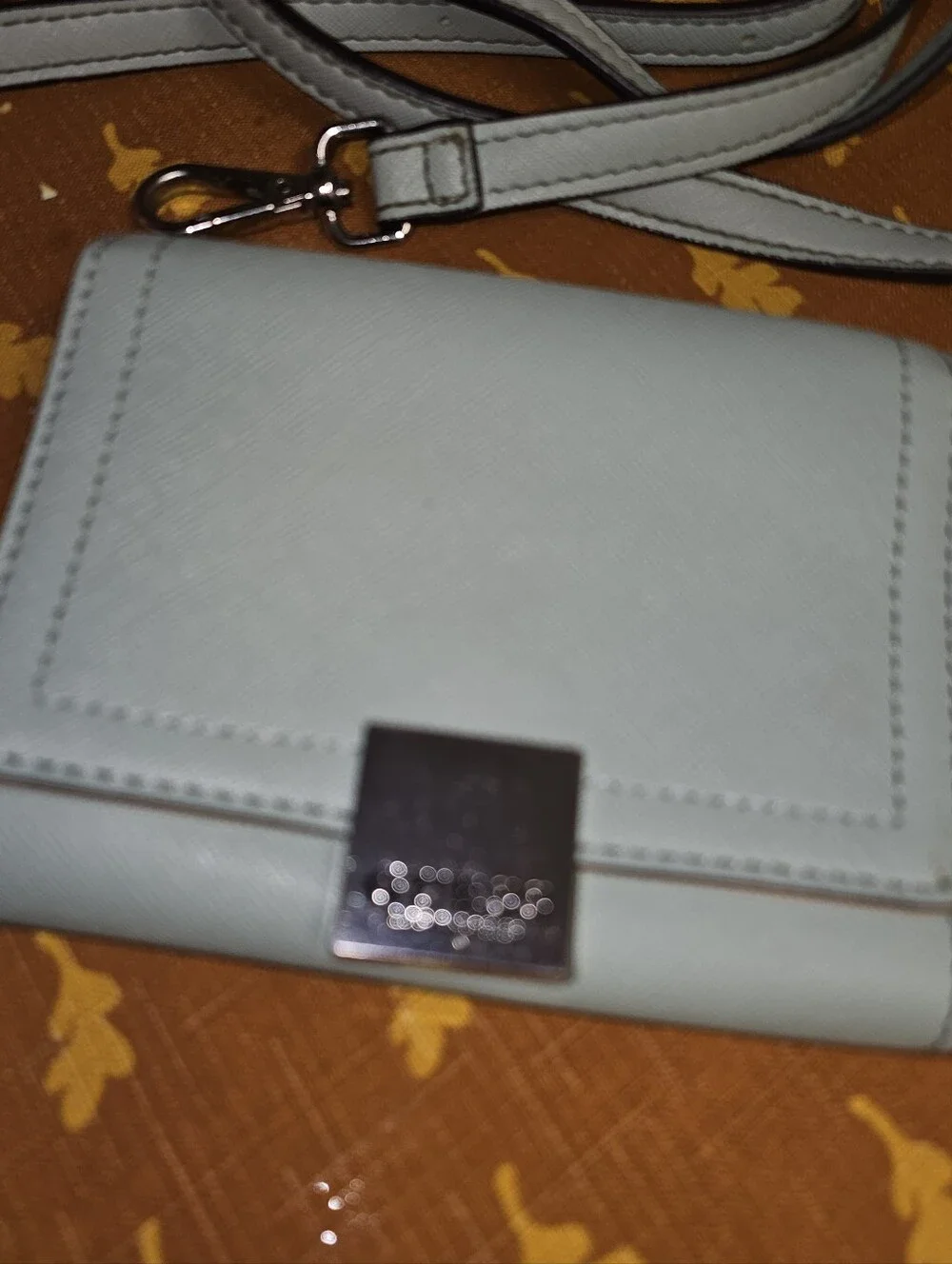 Guess Los Angeles Satched Handbag With Matching Trifold Wallet.
